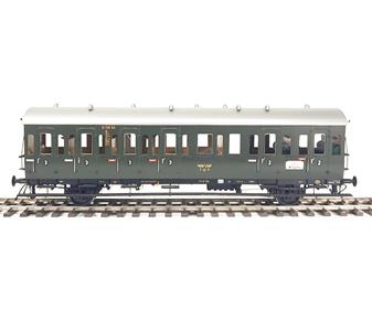 193931 Einheits Abteilwagen 202101.jpg